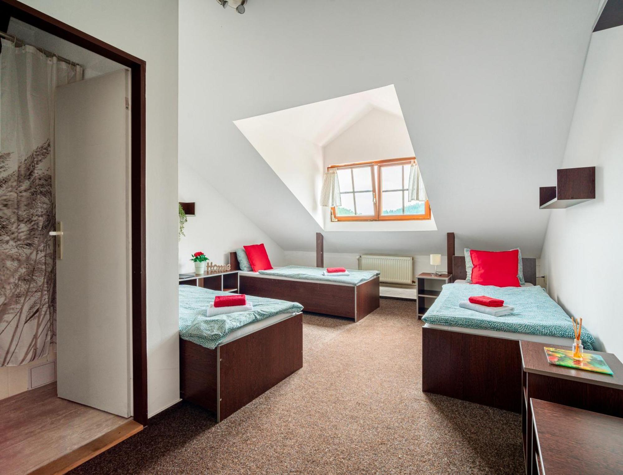 Hotel Ostende Хоцеради Экстерьер фото